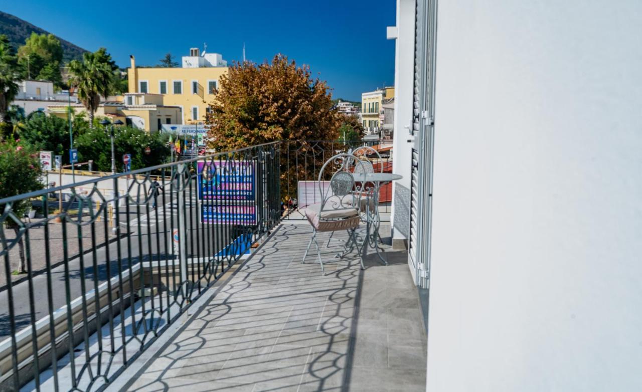Alloggio Nuovissimo Al Centro E Rilassante Ischia Zewnętrze zdjęcie